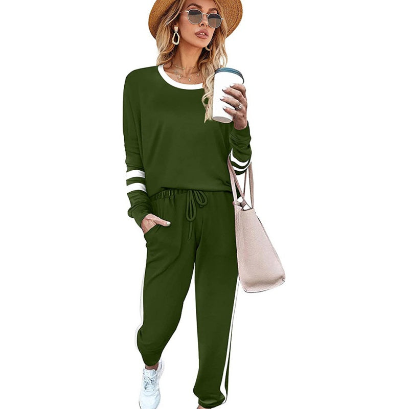 Women’s 2-Piece Crewneck Color-Block Sweatsuit